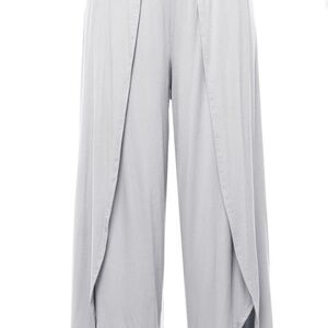 Chic Women's Wide-Leg Pants in Light Gray